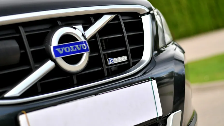 VOLVO XC60 -