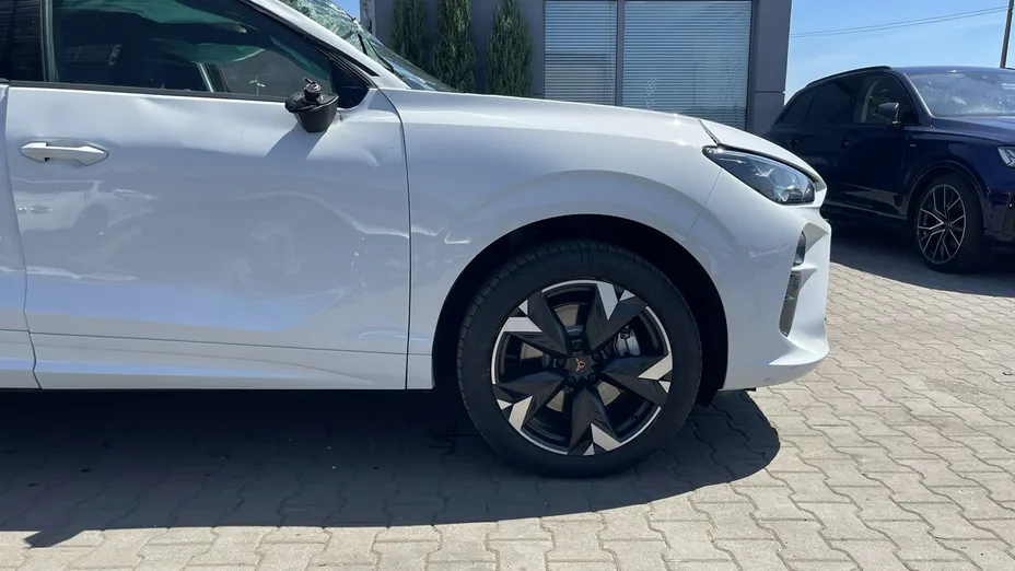 CUPRA Terramar -
