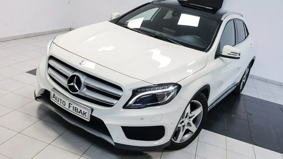 MERCEDES-BENZ GLA -