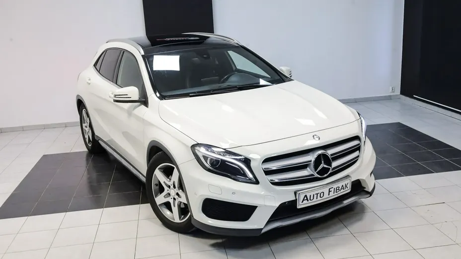 MERCEDES-BENZ GLA -