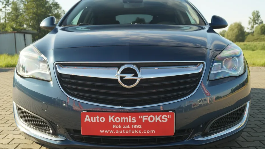 OPEL Insignia -