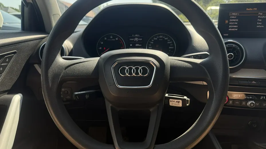 AUDI Q2 -