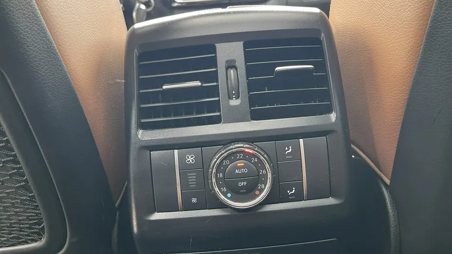 MERCEDES-BENZ GLS -
