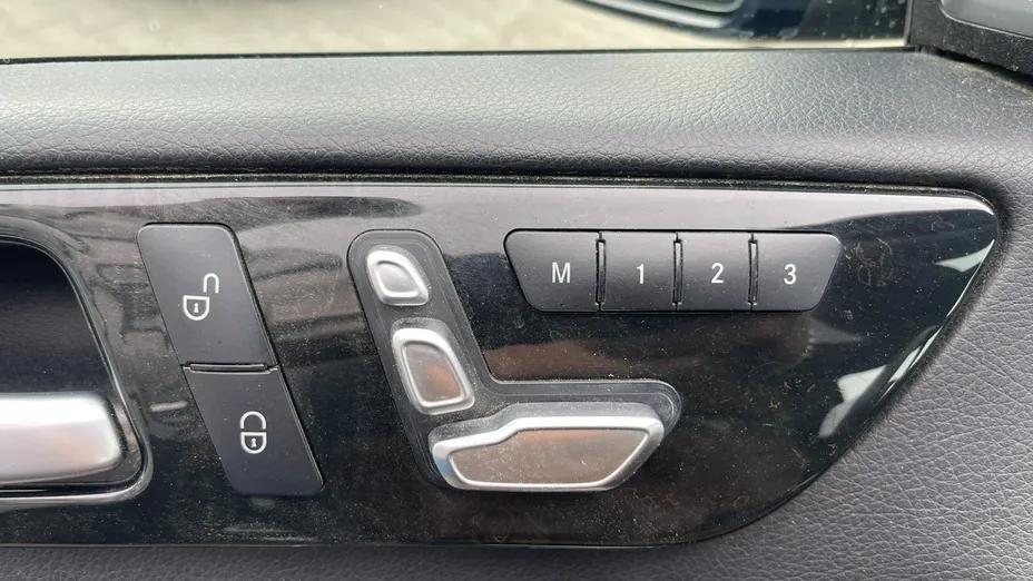 MERCEDES-BENZ GLS -