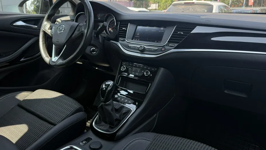 OPEL Astra -