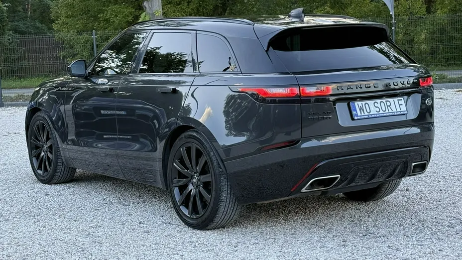 LAND ROVER Range Rover Velar -