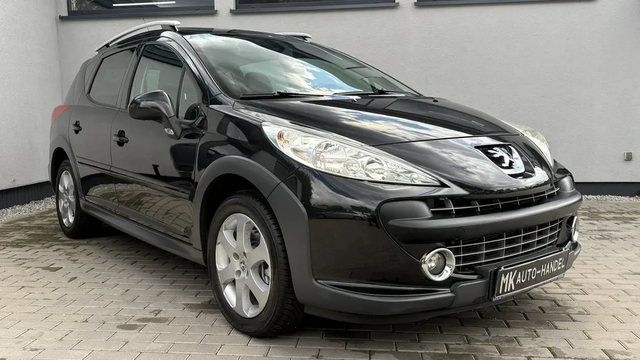 PEUGEOT 207 -