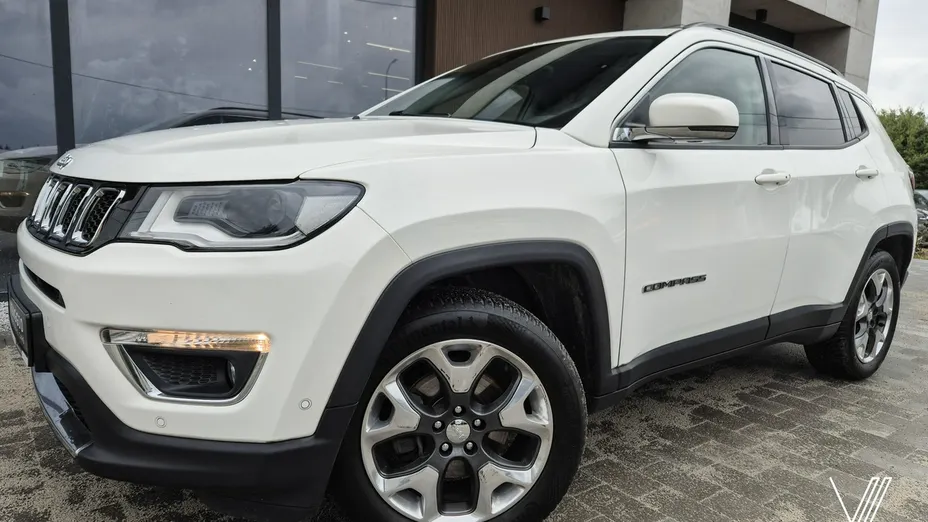 JEEP Compass -