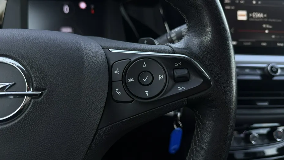 OPEL Grandland X -