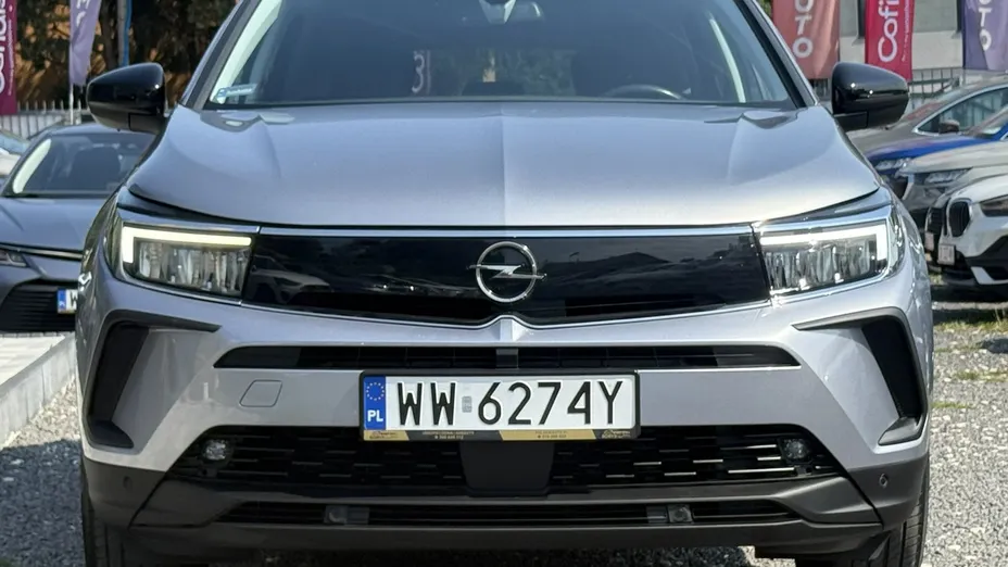 OPEL Grandland X -