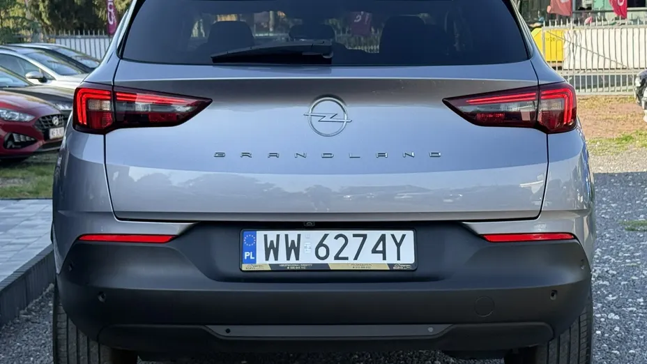 OPEL Grandland X -