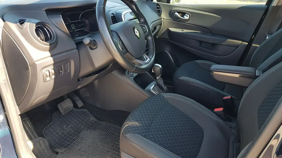 RENAULT Captur -