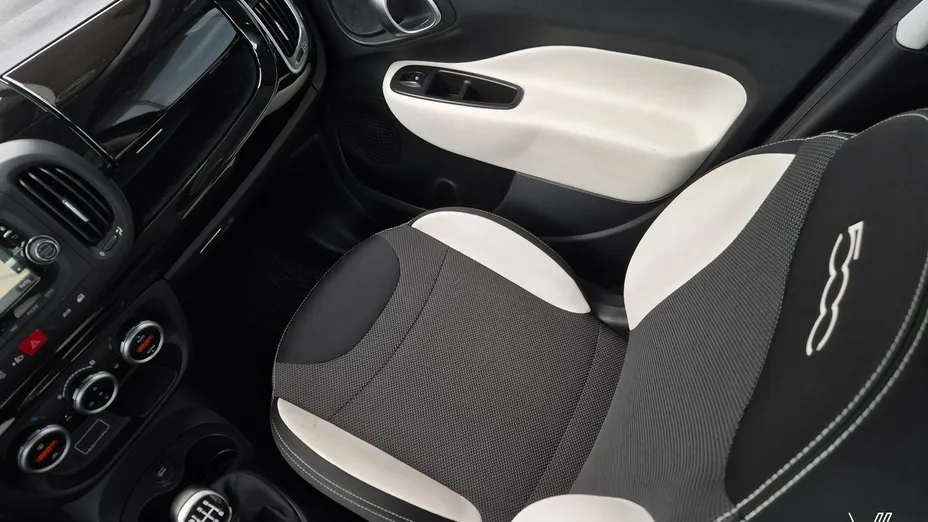 FIAT 500L -