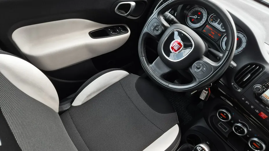 FIAT 500L -