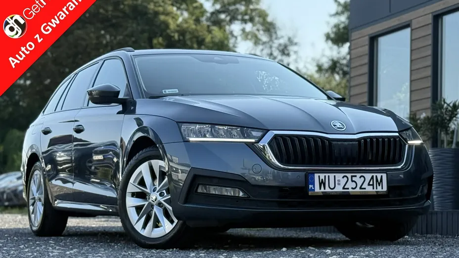 SKODA Octavia -