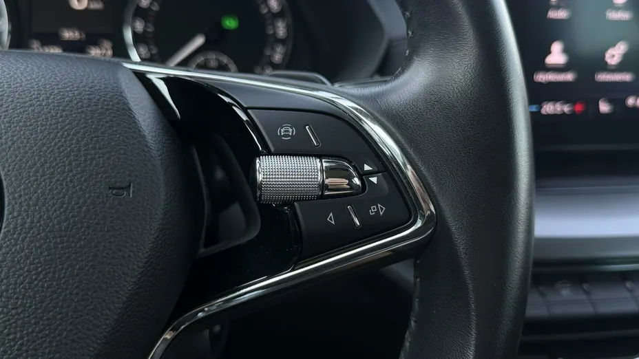SKODA Octavia -