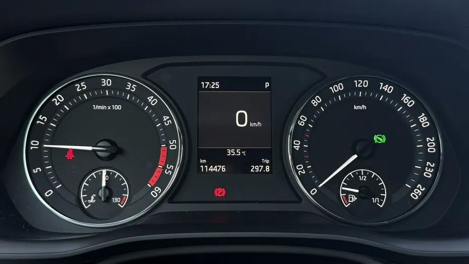 SKODA Octavia -