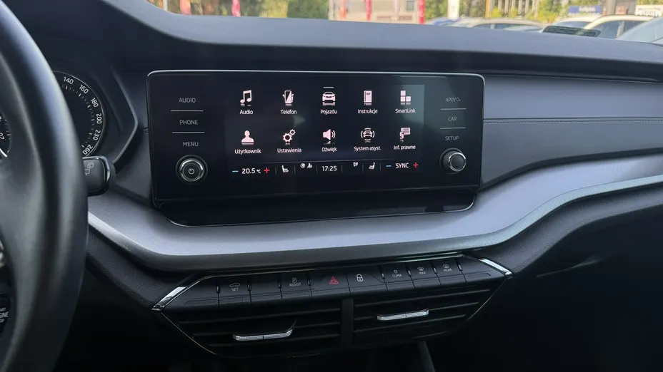 SKODA Octavia -