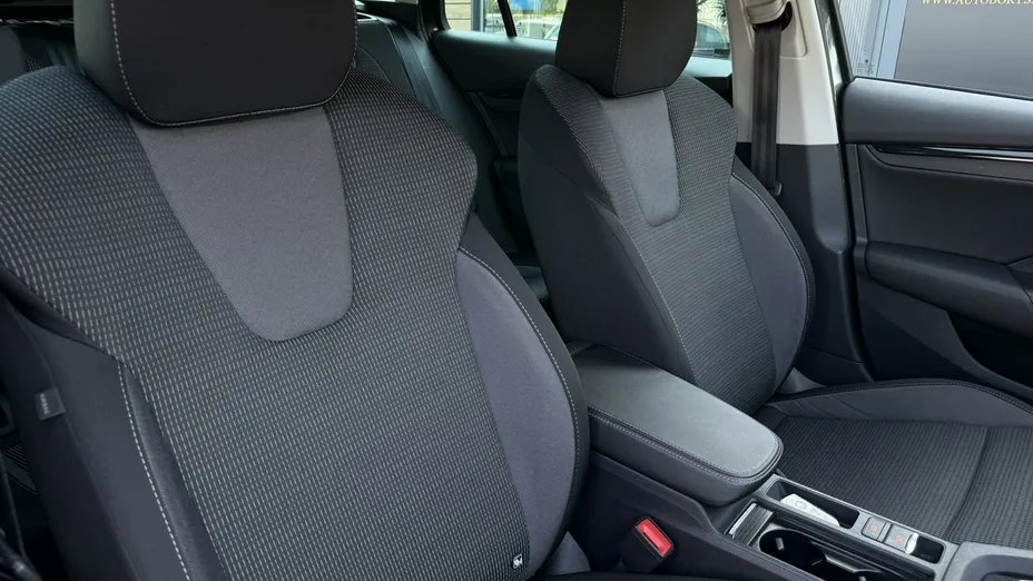 SKODA Octavia -
