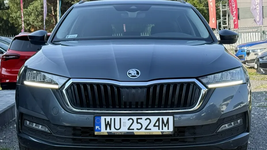 SKODA Octavia -