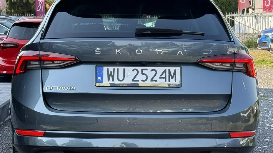 SKODA Octavia -