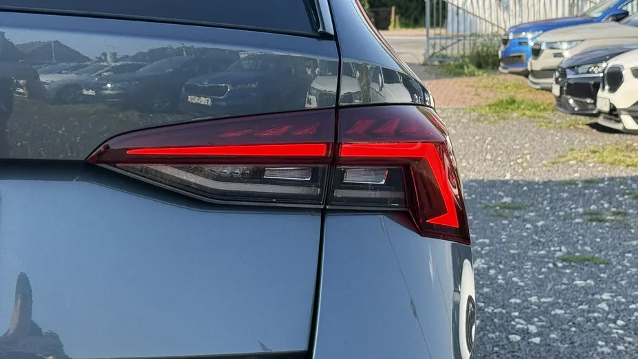 SKODA Octavia -