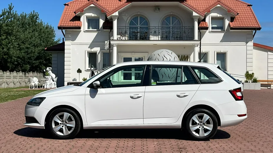 SKODA Fabia -