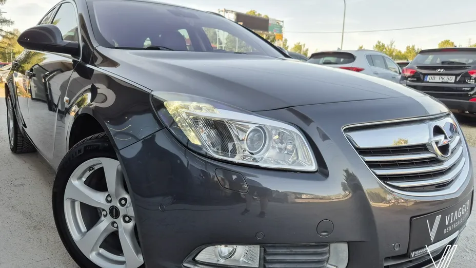OPEL Insignia -