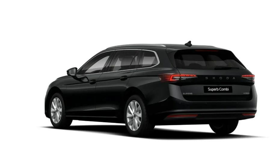 SKODA Superb -