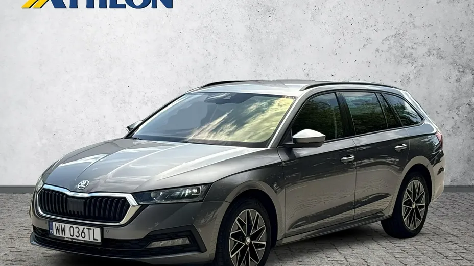 SKODA Octavia -