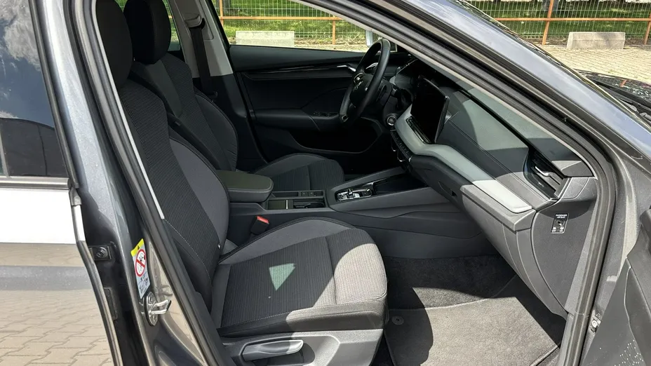 SKODA Octavia -
