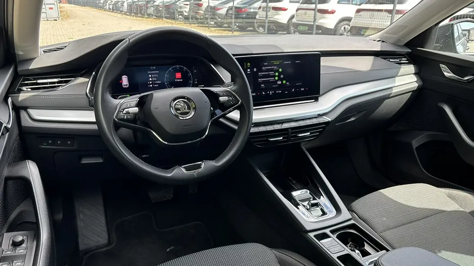 SKODA Octavia -