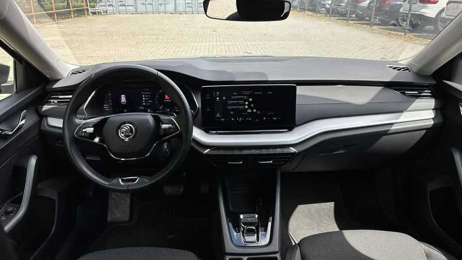 SKODA Octavia -