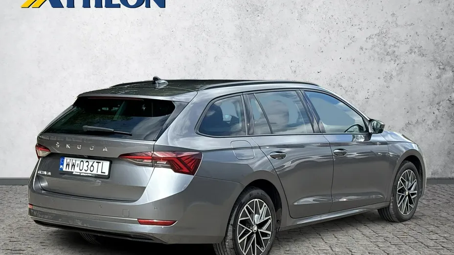 SKODA Octavia -