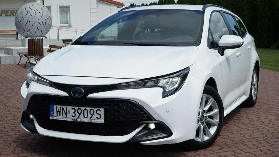 TOYOTA Corolla -