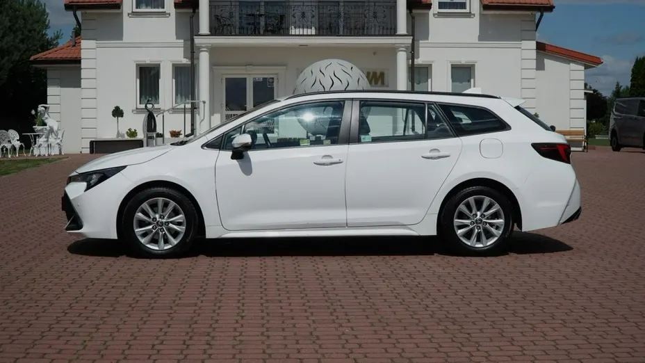 TOYOTA Corolla -