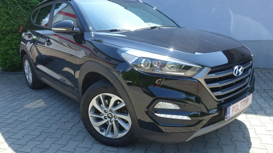 HYUNDAI Tucson -