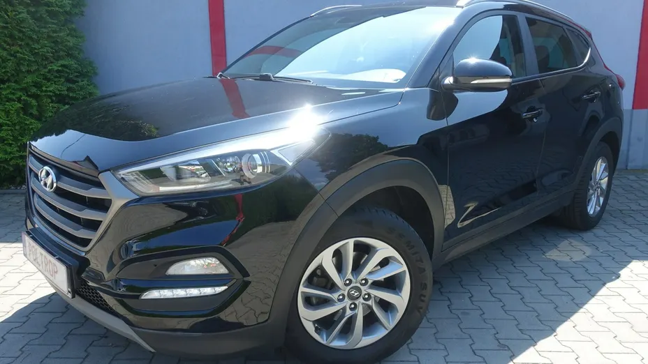 HYUNDAI Tucson -