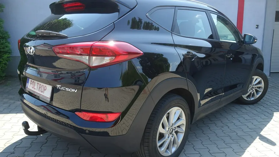 HYUNDAI Tucson -