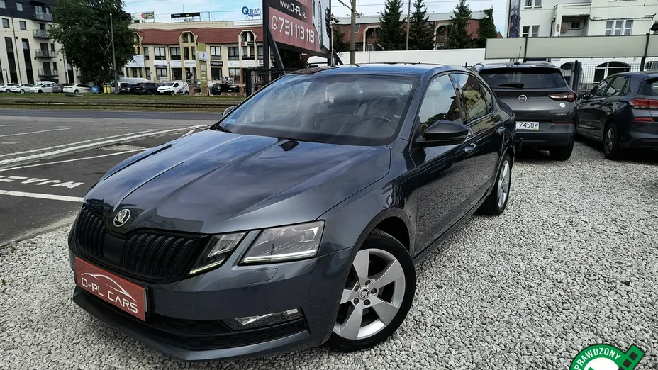 SKODA Octavia -