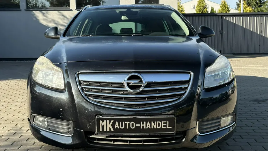 OPEL Insignia -