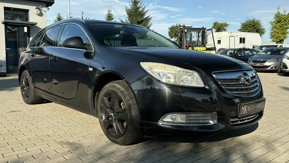 OPEL Insignia -