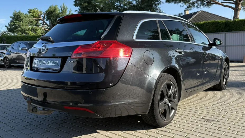 OPEL Insignia -