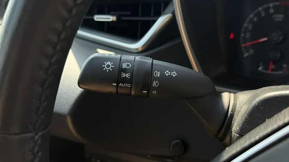 TOYOTA Corolla -