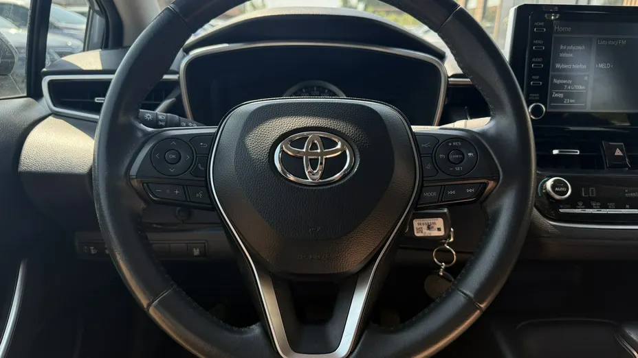 TOYOTA Corolla -