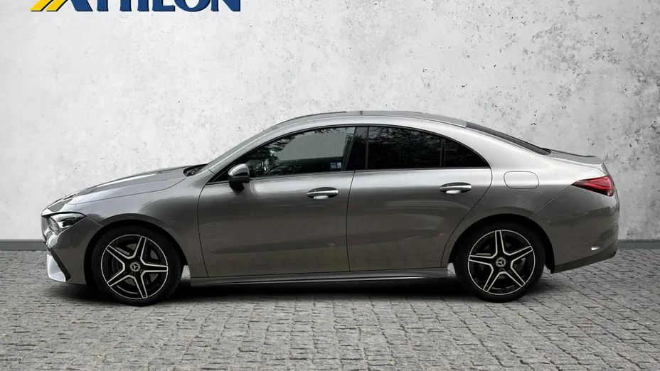 MERCEDES-BENZ CLA -