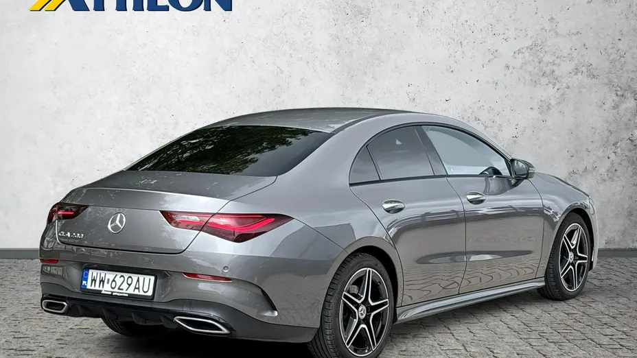 MERCEDES-BENZ CLA -