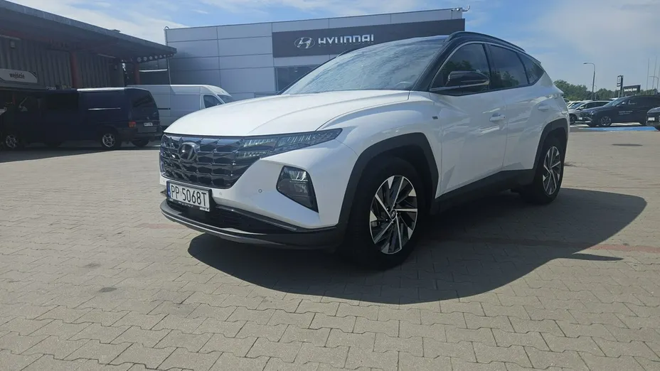 HYUNDAI Tucson -