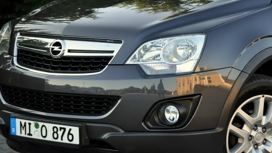 OPEL Antara -