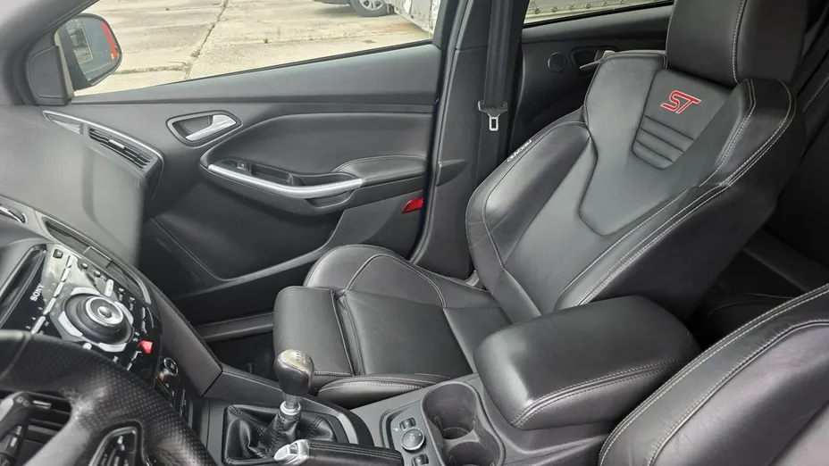 FORD Focus -